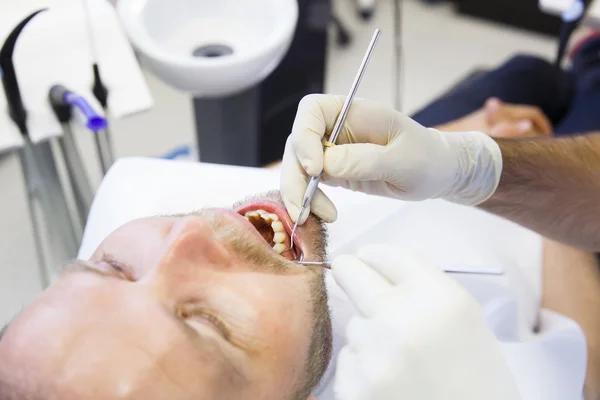 Advanced Technologies Shaping Cosmetic Dentistry
